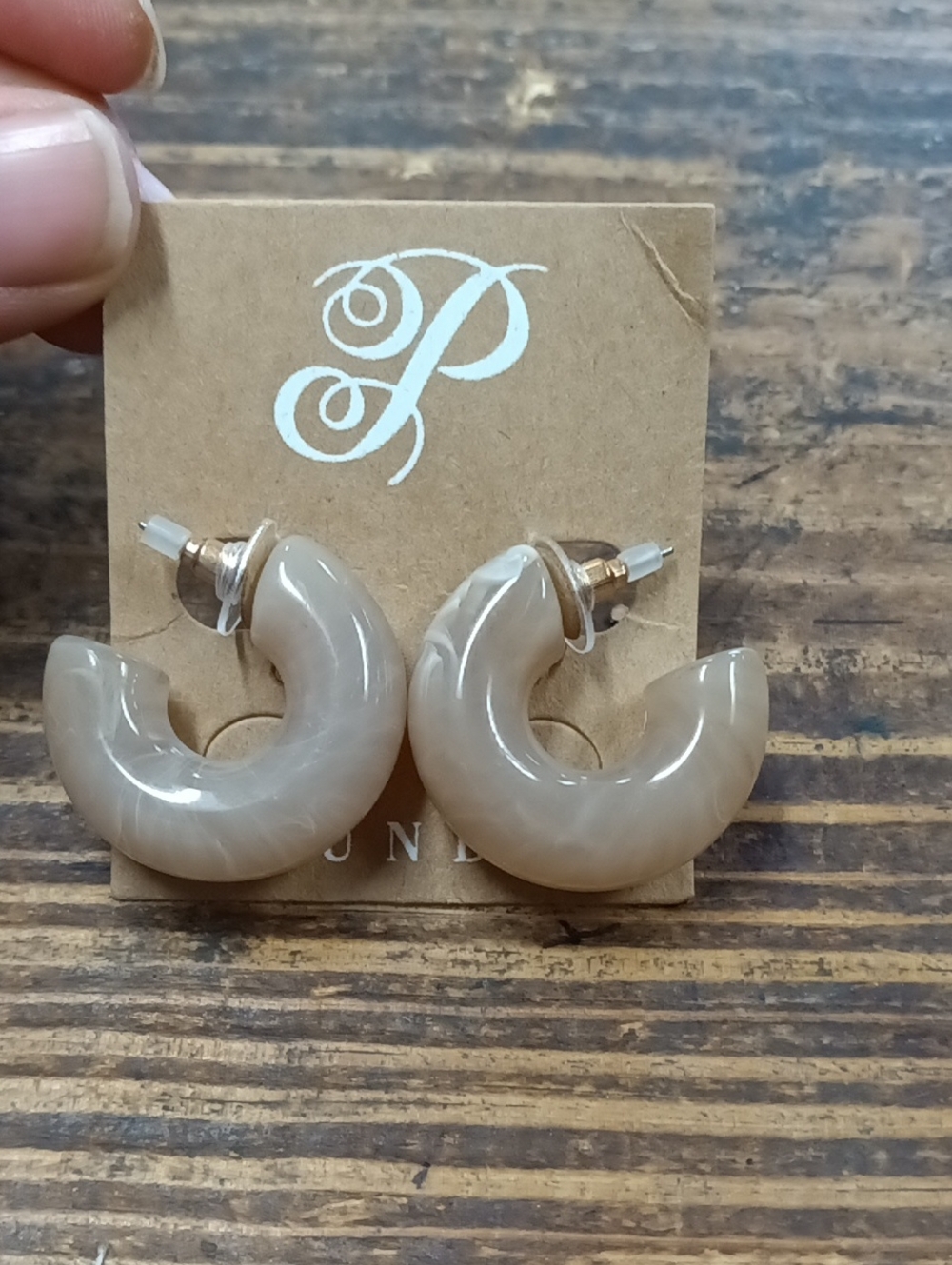 Plunder Taupe Swirl Resin Hoop Earrings